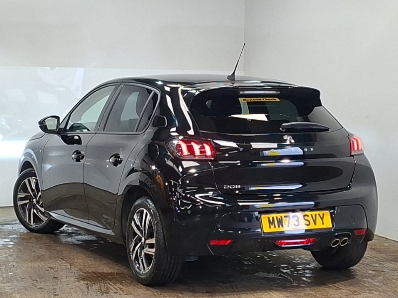 Peugeot 208 1.2 Puretech 130 Allure Premium Eat8 Black #2