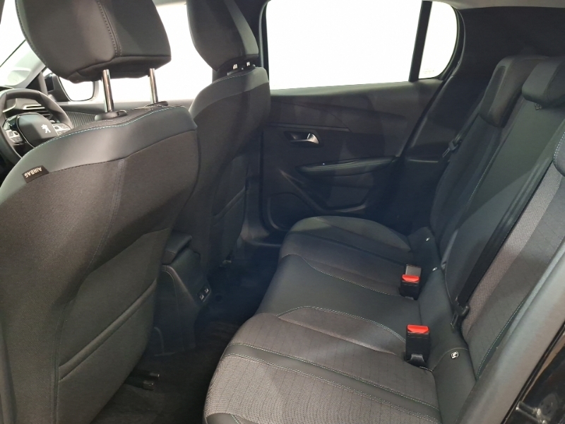 Peugeot 208 1.2 Puretech 130 Allure Premium Eat8 Black #6
