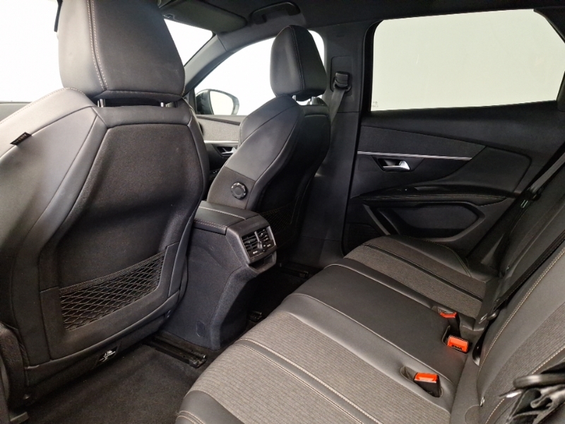 Peugeot 3008 1.5 Bluehdi Gt Line Eat8 Black #6