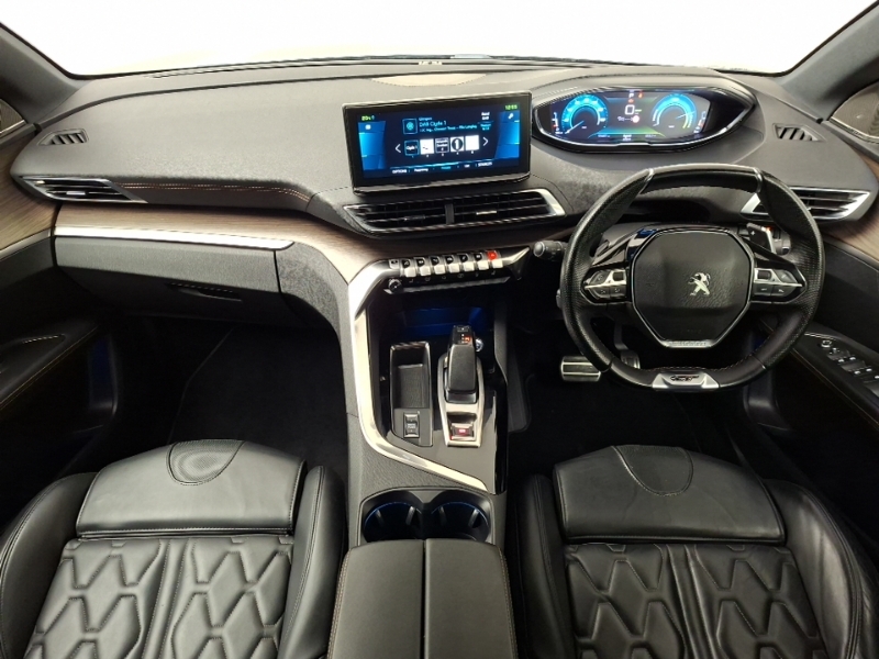 Peugeot 3008 1.6 Hybrid 225 Gt E-eat8 Black #3