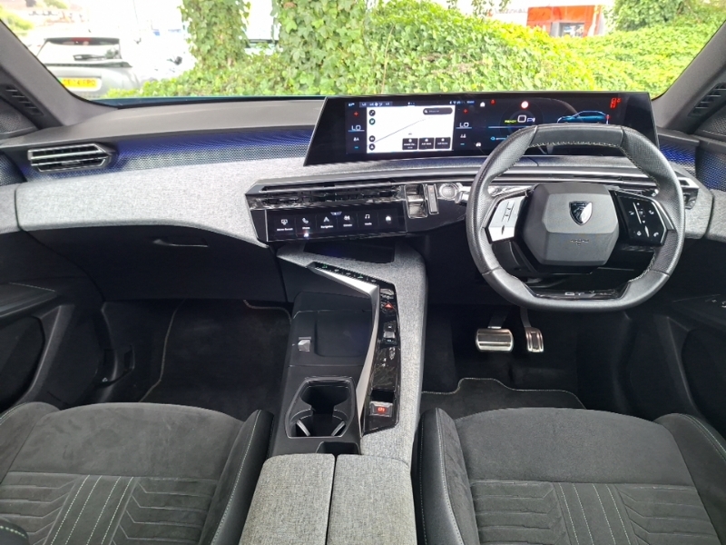 Peugeot 3008 157Kw Gt 73Kwh Blue #3