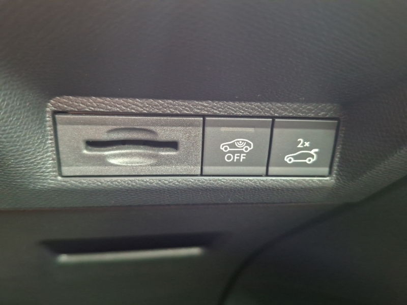 Peugeot 3008 Active Grey #15