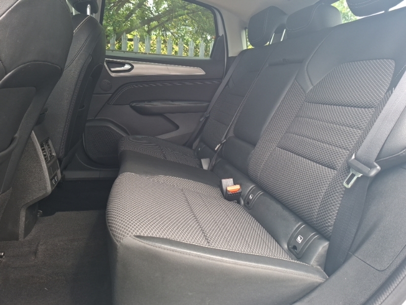 Renault Arkana 1.6 E-tech Full Hybrid 145 Techno White #6