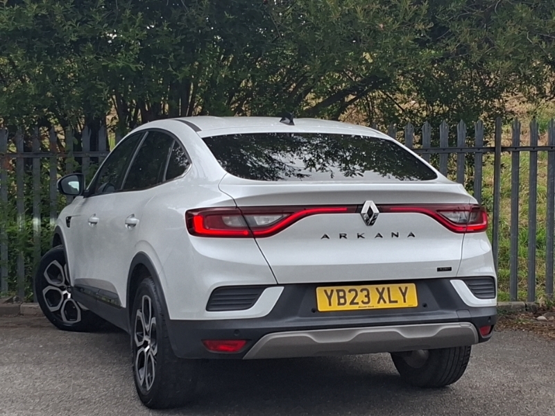 Renault Arkana 1.6 E-tech Full Hybrid 145 Techno White #2