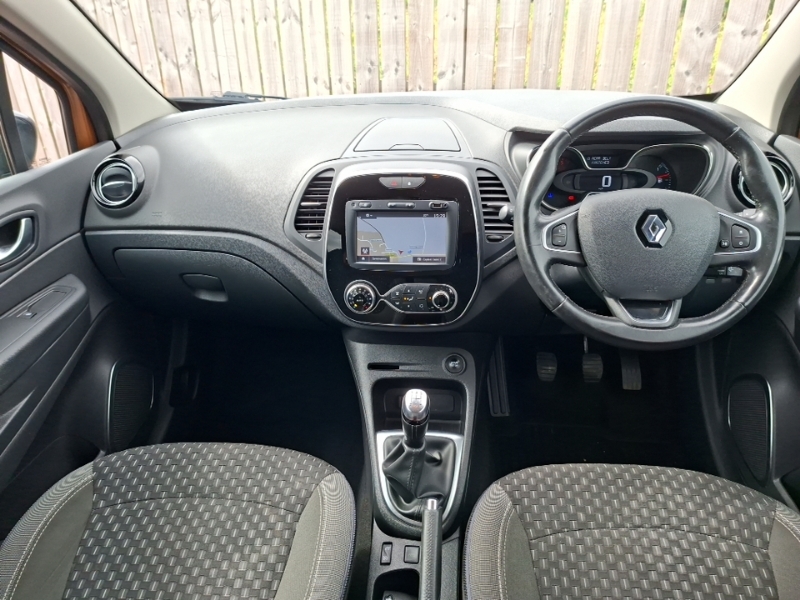 Renault Captur 1.5 Dci 90 Dynamique S Nav Orange #3