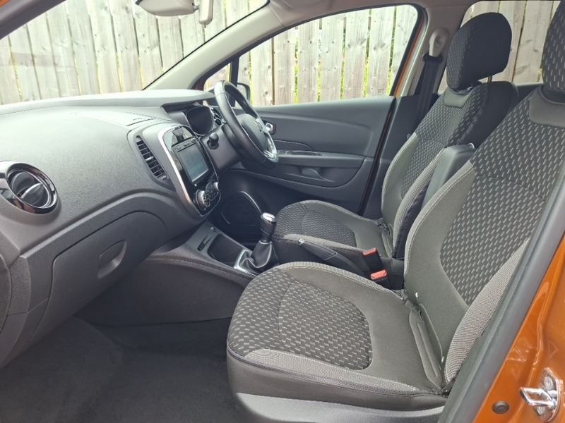 Renault Captur 1.5 Dci 90 Dynamique S Nav Orange #5