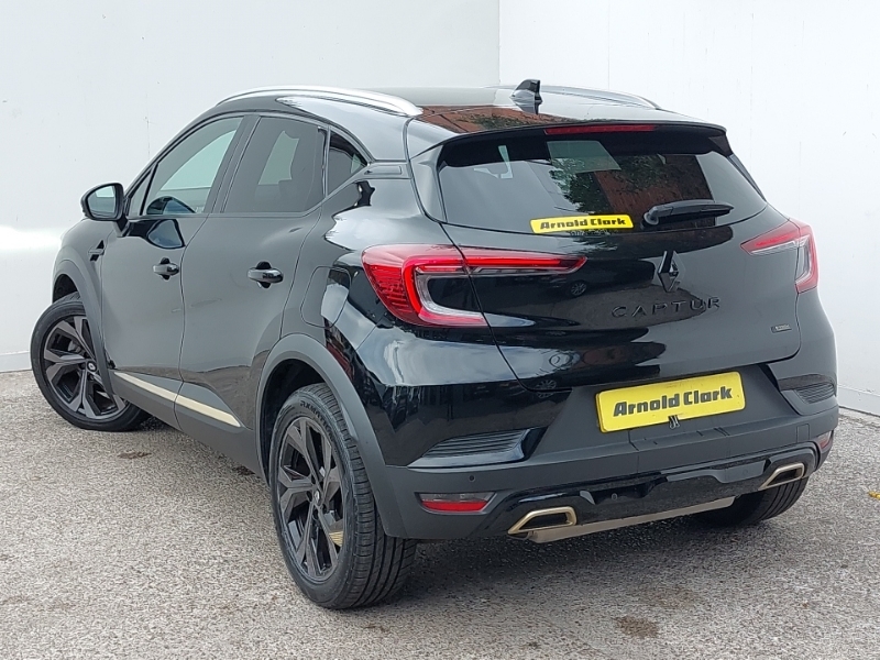 Renault Captur 1.6 E-tech Plug-in Hybrid 160 Engineered Black #2