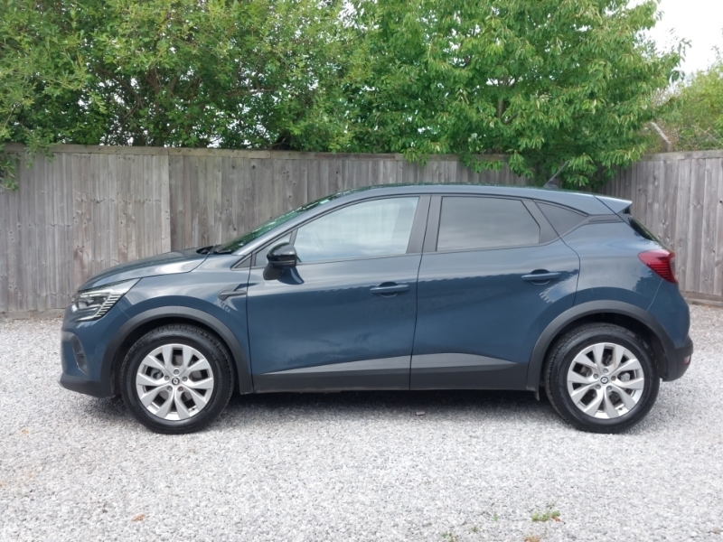 Renault Captur 1.6 E-tech Hybrid 145 Iconic Edition Blue #4