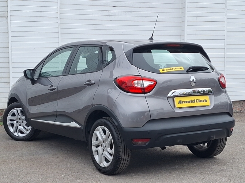Renault Captur 0.9 Tce 90 Dynamique Nav Grey #2