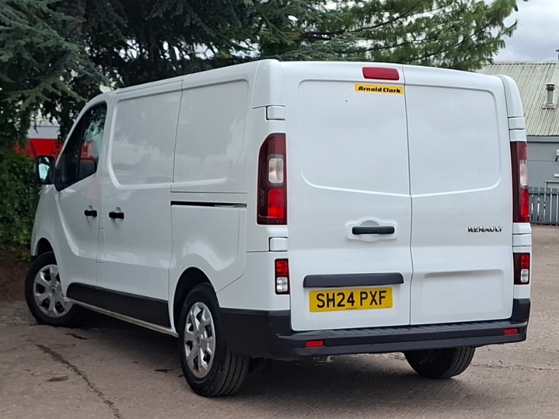 Renault Trafic Sl30 Blue Dci 130 Advance Van White #2