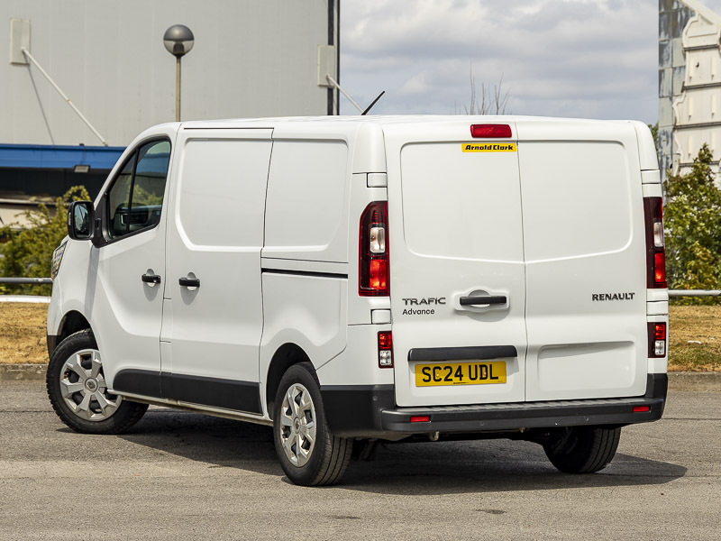 Renault Trafic Sl30 Blue Dci 130 Advance Safety Van White #2