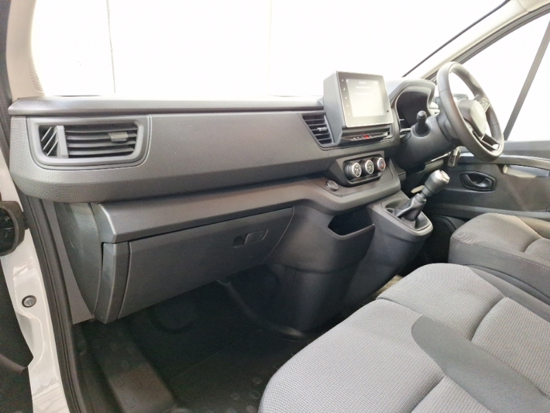 Renault Trafic Ll30 Blue Dci 130 Advance Safety Van White #5