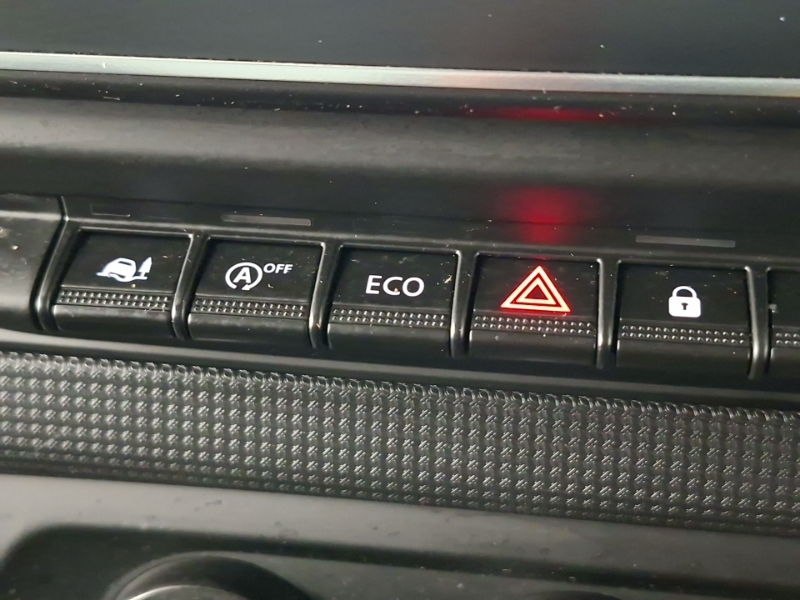 Renault Trafic Ll30 Blue Dci 150 Extra Sport Safety Crew Van White #16
