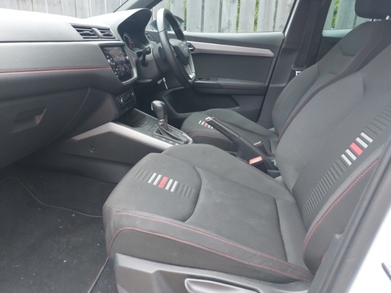 Seat Arona 1.0 Tsi 115 Fr Ez Dsg White #5