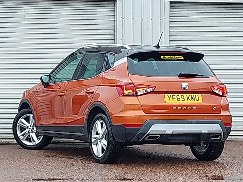 Seat Arona 1.0 Tsi 115 Fr Ez Orange #2