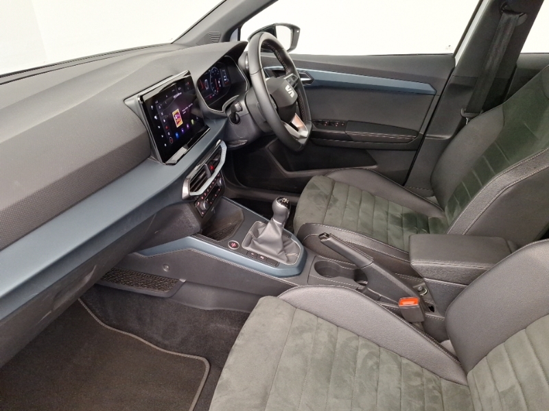 Seat Arona 1.0 Tsi 115 Xperience Lux White #5