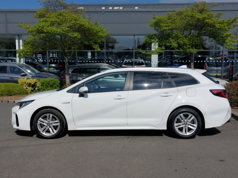 Suzuki Swace 1.8 Ultra Cvt White #4