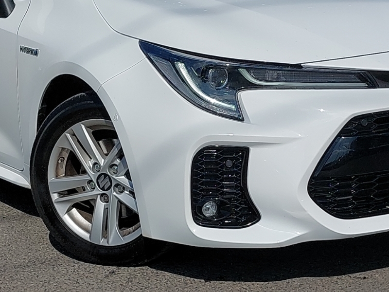 Suzuki Swace 1.8 Ultra Cvt White #20