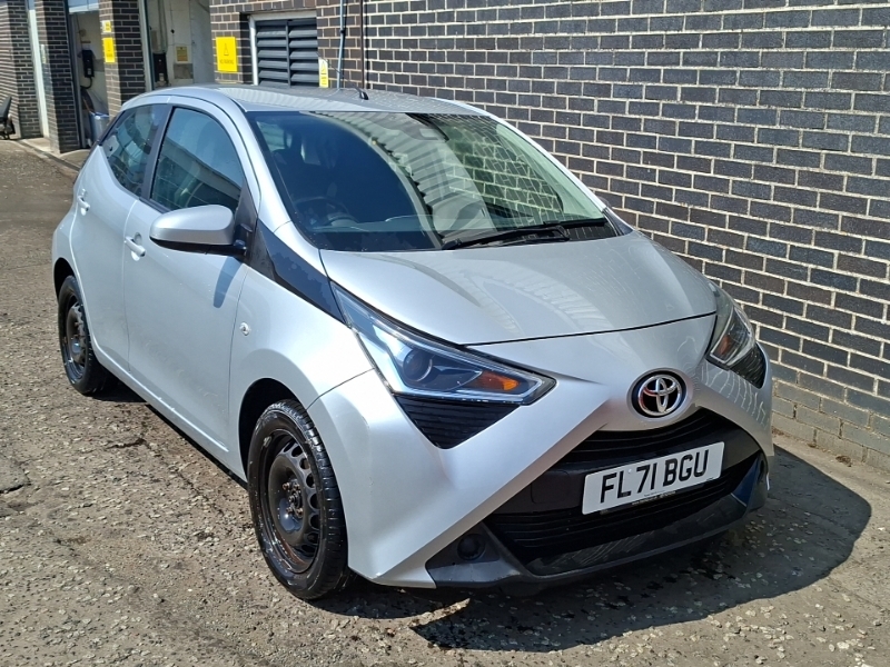 Toyota Aygo 1.0 Vvt-i X-play Tss Silver