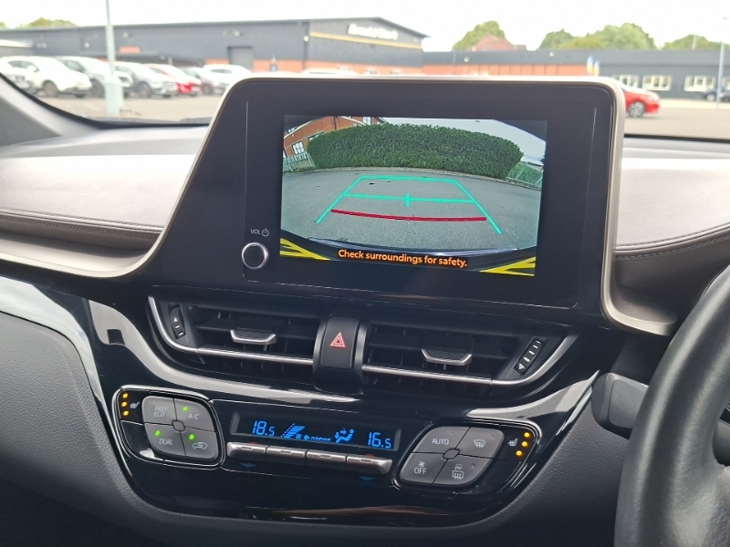 Toyota C-Hr Icon #9
