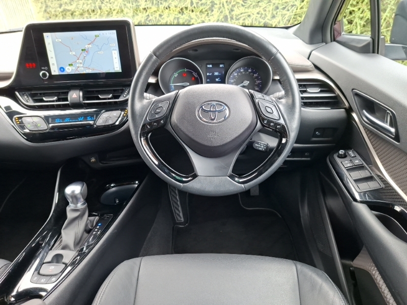 Toyota C-Hr Icon #8