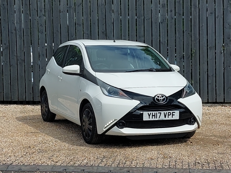 Toyota Aygo 1.0 Vvt-i X-play White