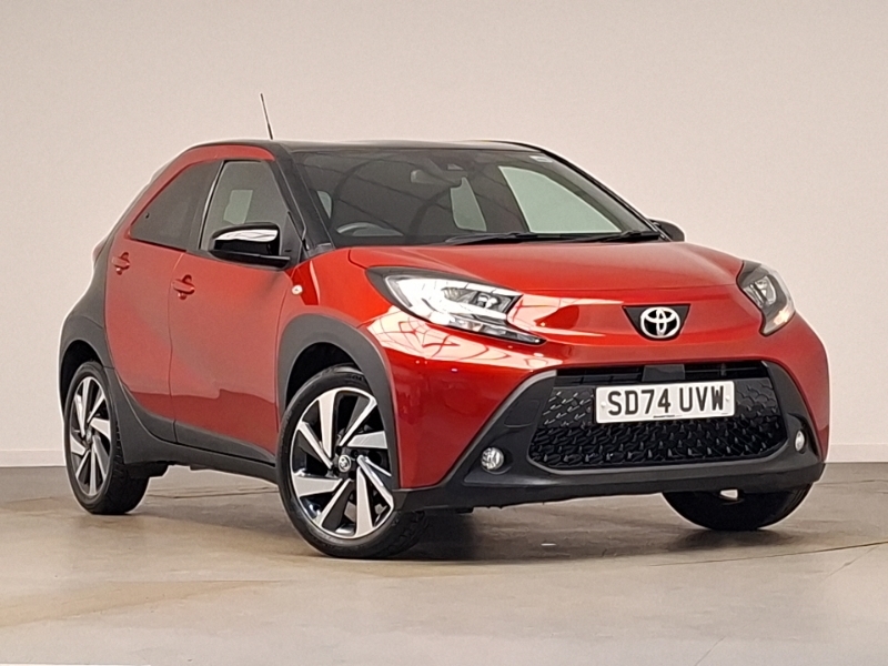 Toyota Aygo X 1.0 Vvt-i Edge Red