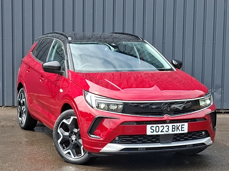 Vauxhall Grandland 1.5 Turbo D Ultimate Red
