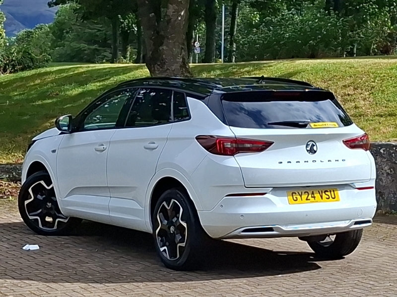 Vauxhall Grandland 1.2 Turbo Ultimate White #2
