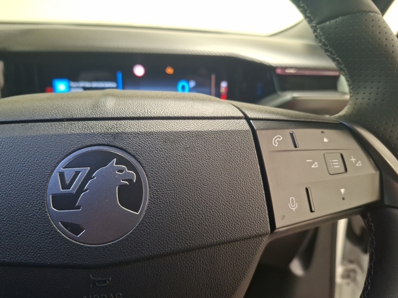 Vauxhall Grandland Suv White #12