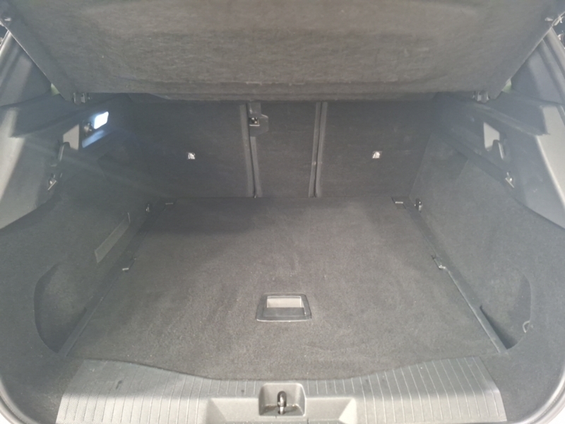 Vauxhall Grandland Suv White #18