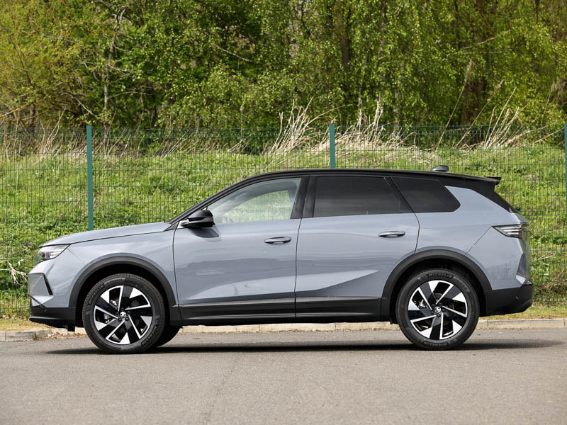Vauxhall Grandland 1.2 Hybrid 145 Gs E-dct6 Grey #4
