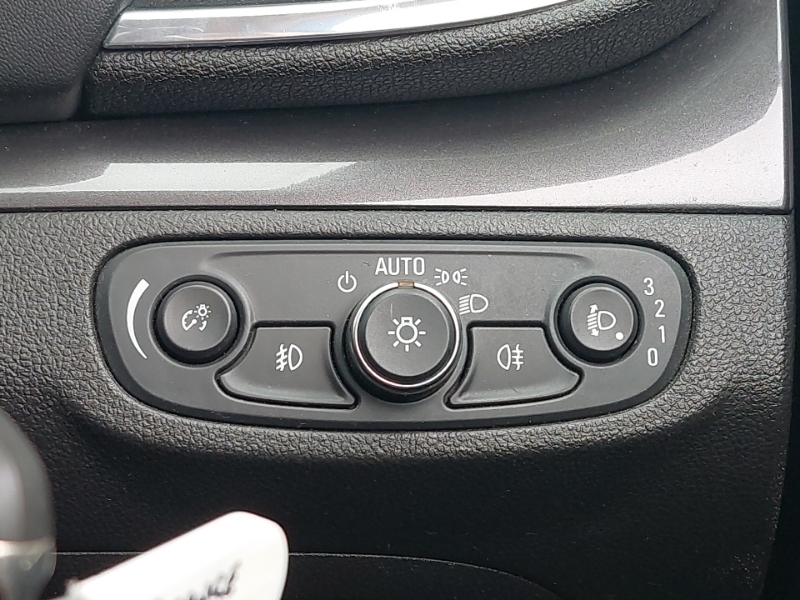 Vauxhall Mokka X 1.4T Design Nav White #16