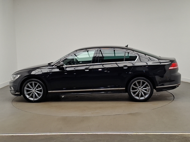 Volkswagen Passat 2.0 Tdi Scr 190 R-line Black #4