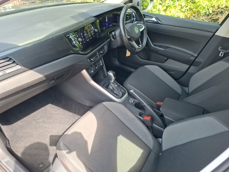 Volkswagen Taigo 1.0 Tsi 110 Life Dsg Grey #5