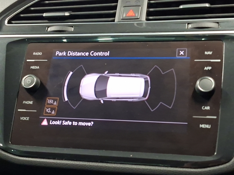 Volkswagen Tiguan 1.5L Null Blue #9