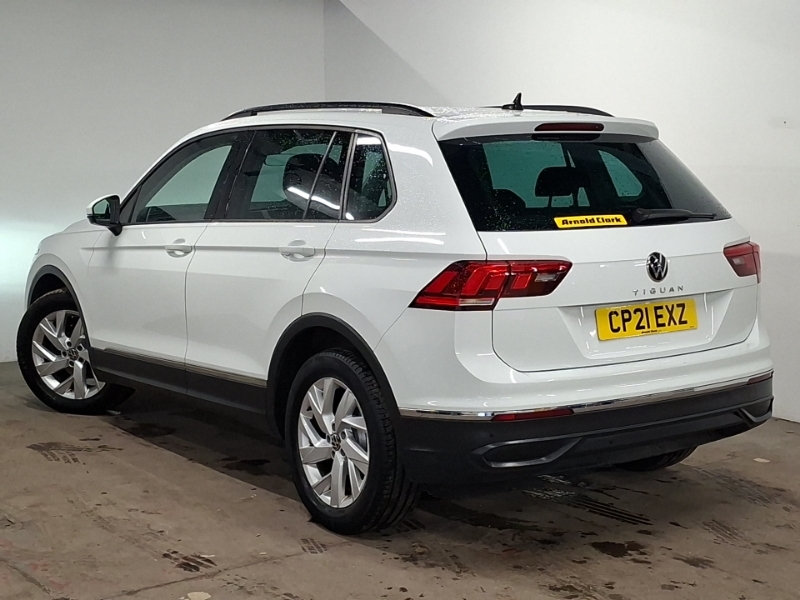 Volkswagen Tiguan 1.5 Tsi 150 Life White #2