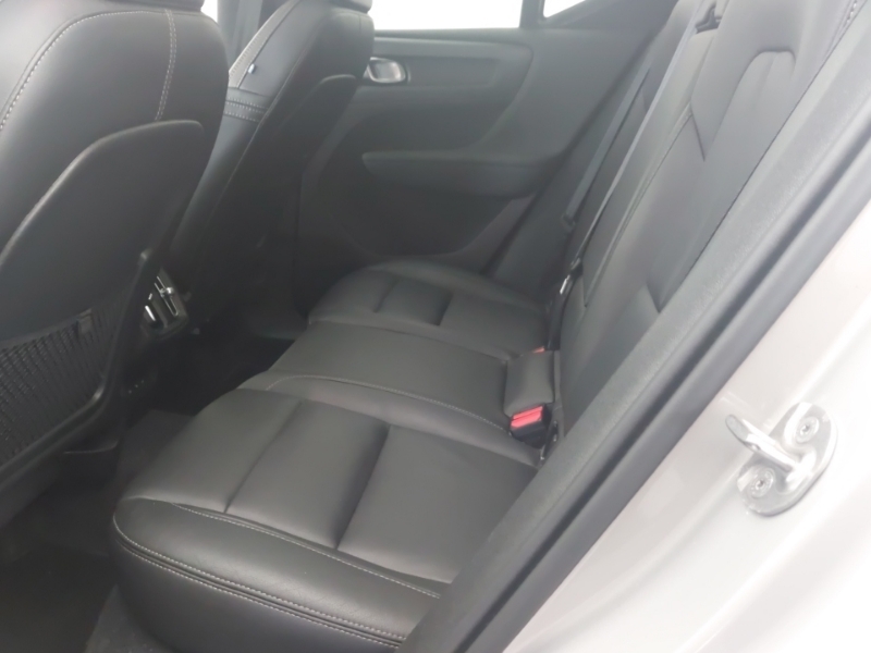 Volvo XC40 2.0 B4p Ultra Dark Silver #6