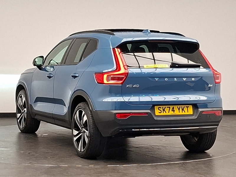 Volvo XC40 2.0 B4p Ultra Dark SK74YKT Blue #2