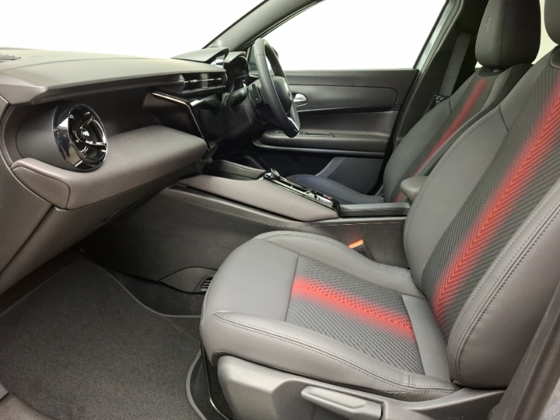 Alfa Romeo Junior 1.2 Turbo Ibrida Black #5