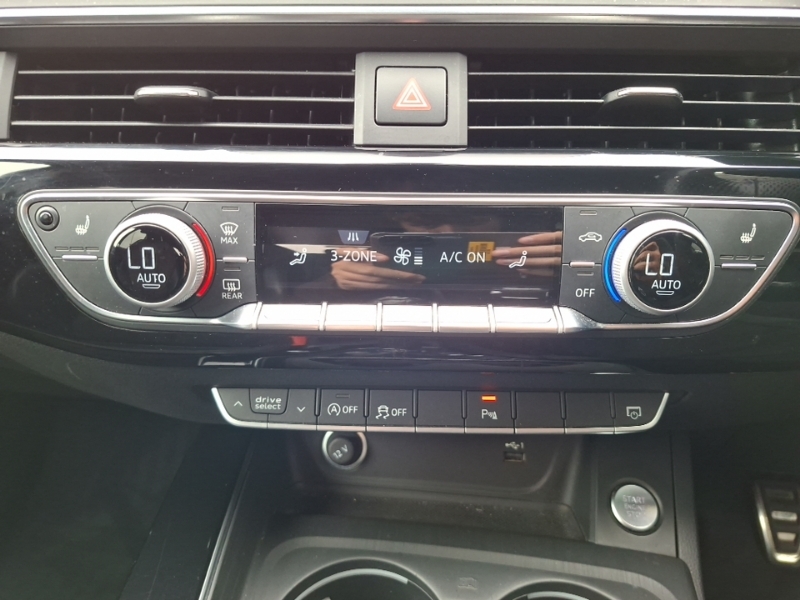 Audi A4 Tfsi Quattro S Line 1,984 cc Silver #16