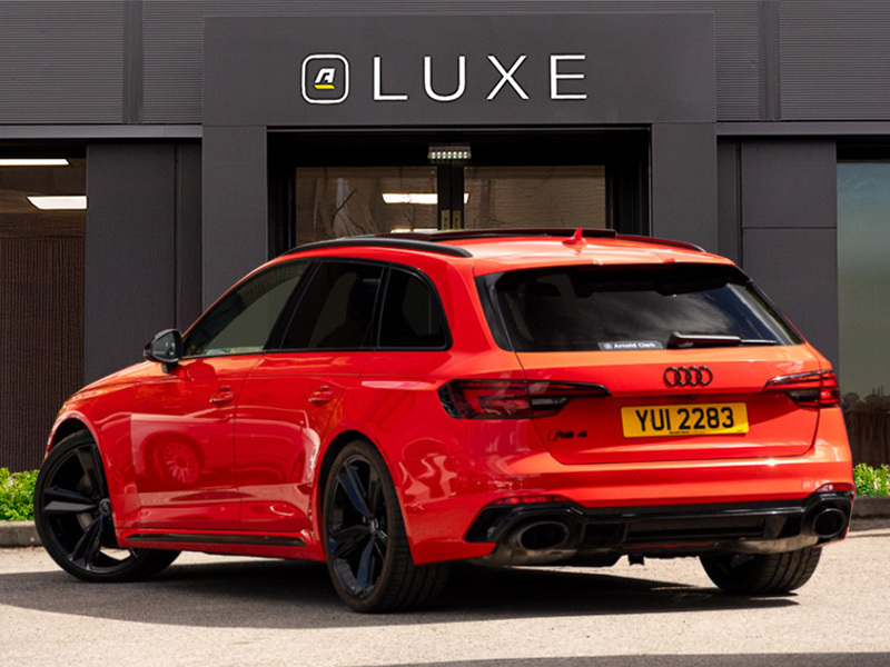 Audi RS4 Avant Rs 4 Special Editio Rs 4 Tfsi Quattro Sport Editio Red #2