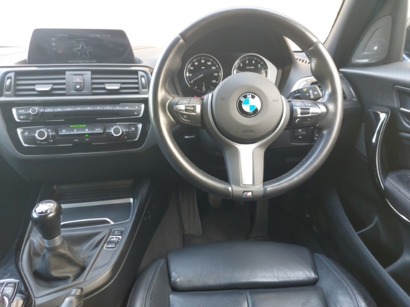 BMW 1 Series 1.5 118I Gpf Blue #8