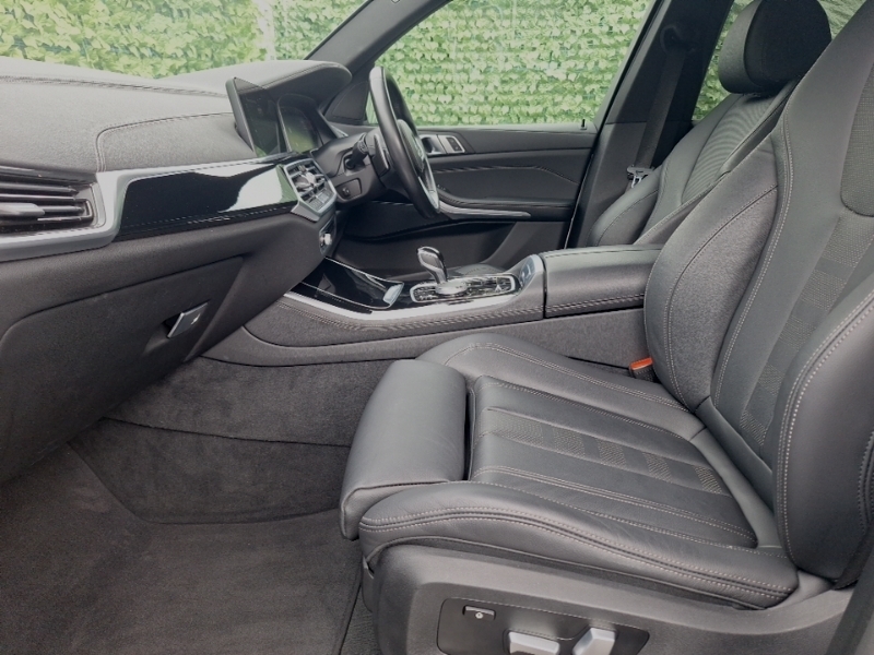BMW X5 Xdrive40d Mht M Sport White #7