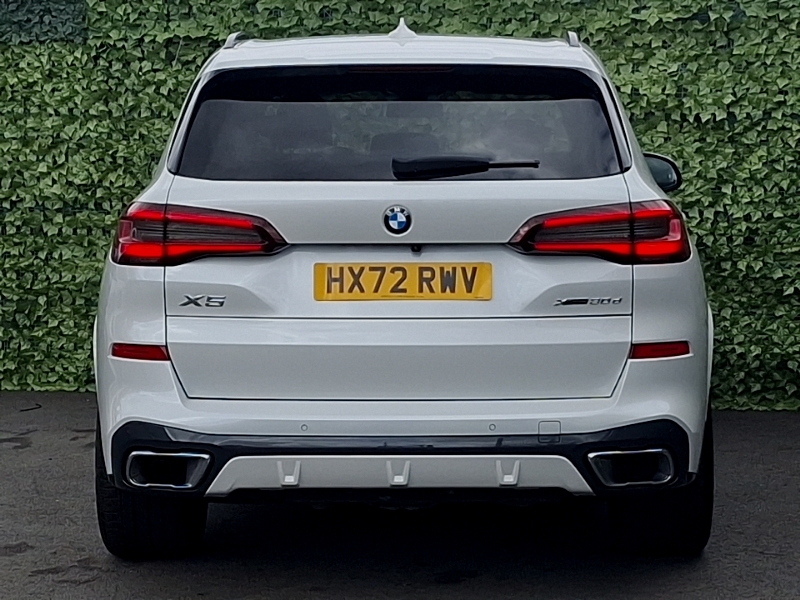 BMW X5 Xdrive40d Mht M Sport White #15