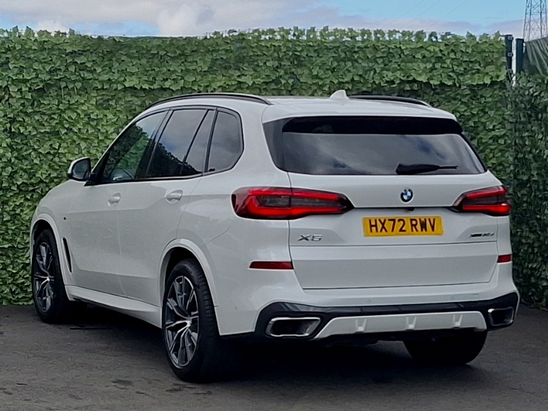BMW X5 Xdrive30d Mht M Sport White #2