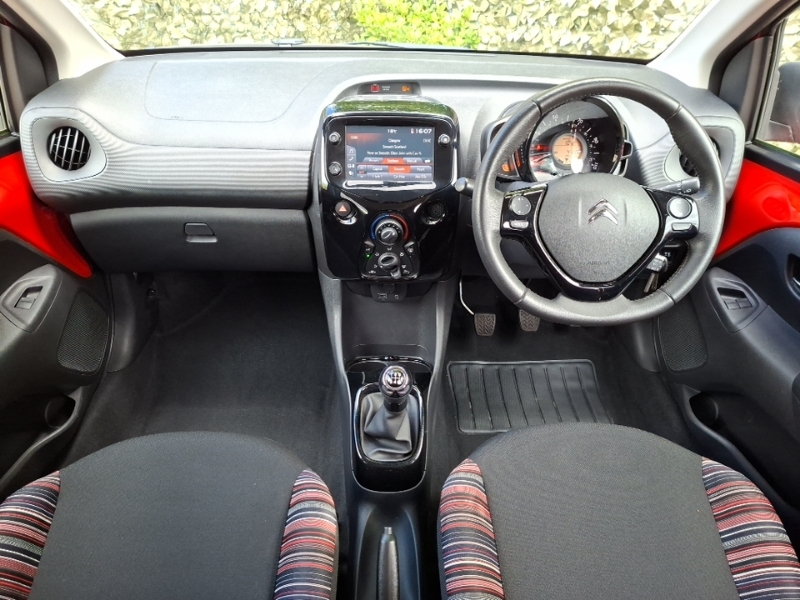 Citroen C1 1.0 Vti 72 Shine Red #3