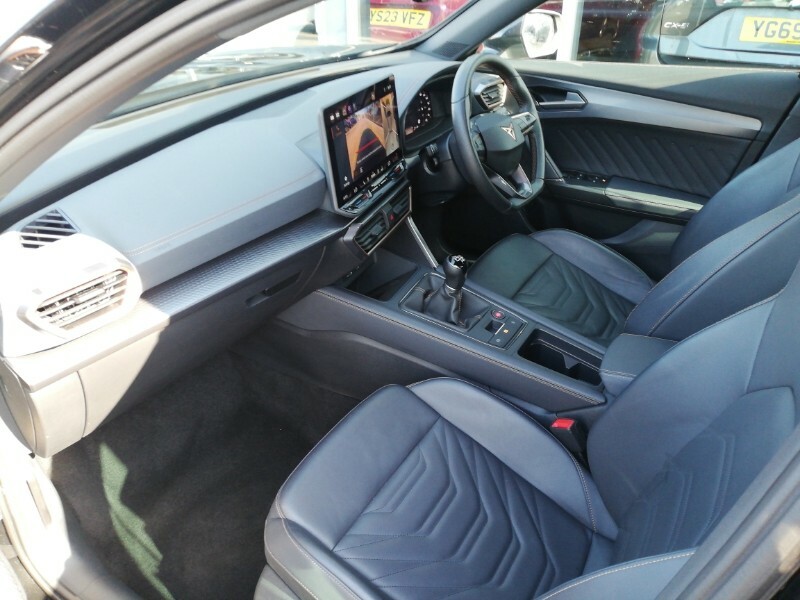 Cupra Formentor 1.5 Tsi 150 V3 Black #4