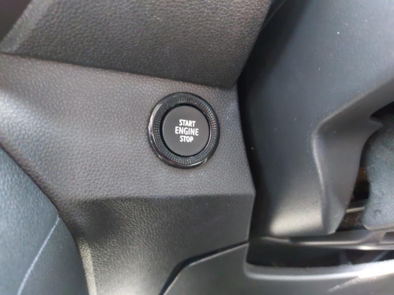 Dacia Sandero 1.0 Tce Comfort Red #16
