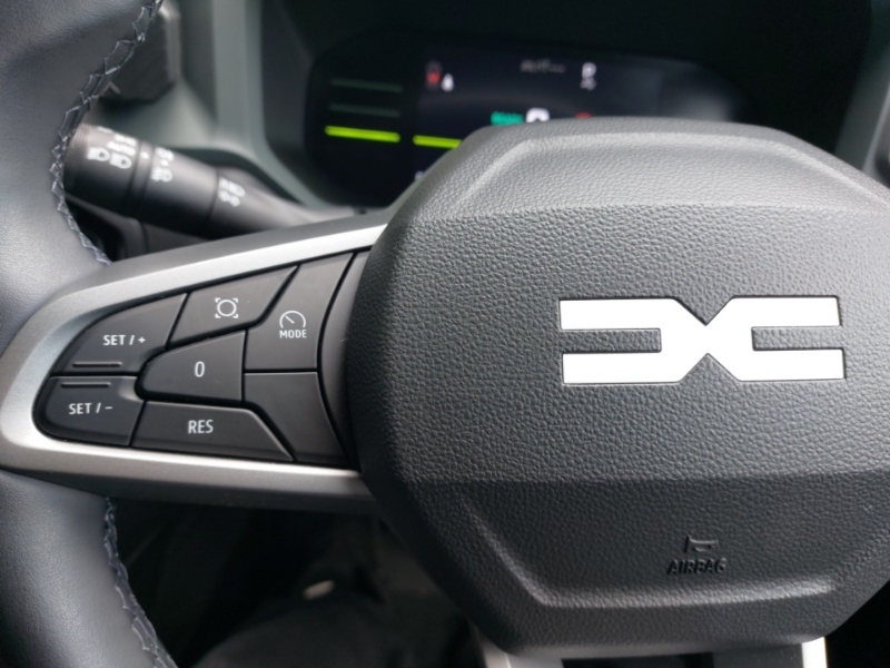 Dacia Duster All New Duster Journey 1.6 Hybrid 140 4X2  #12